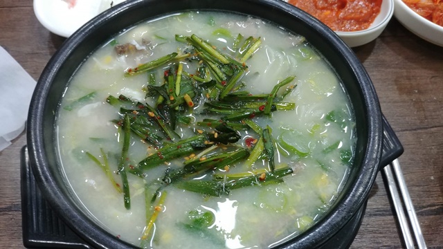 돼지국밥사진