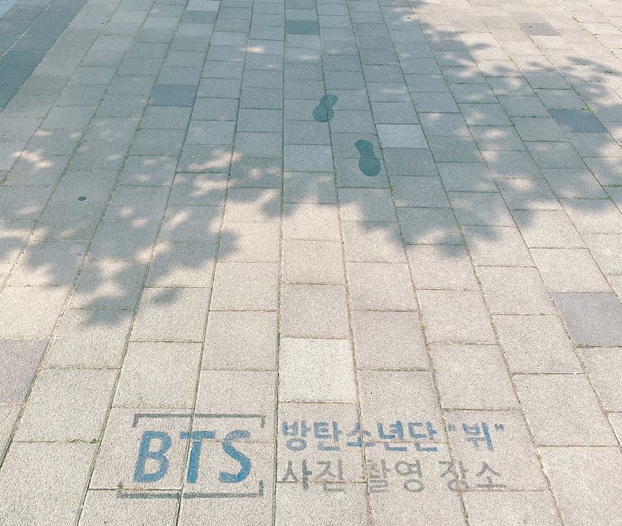 [Busan Travel Log] Busan Citizens' Park: A Spot Where BTS V Took a Photo