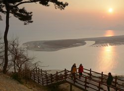 붉은 태양, 바다, 모래… 부산최고 낙조길 기사 이미지