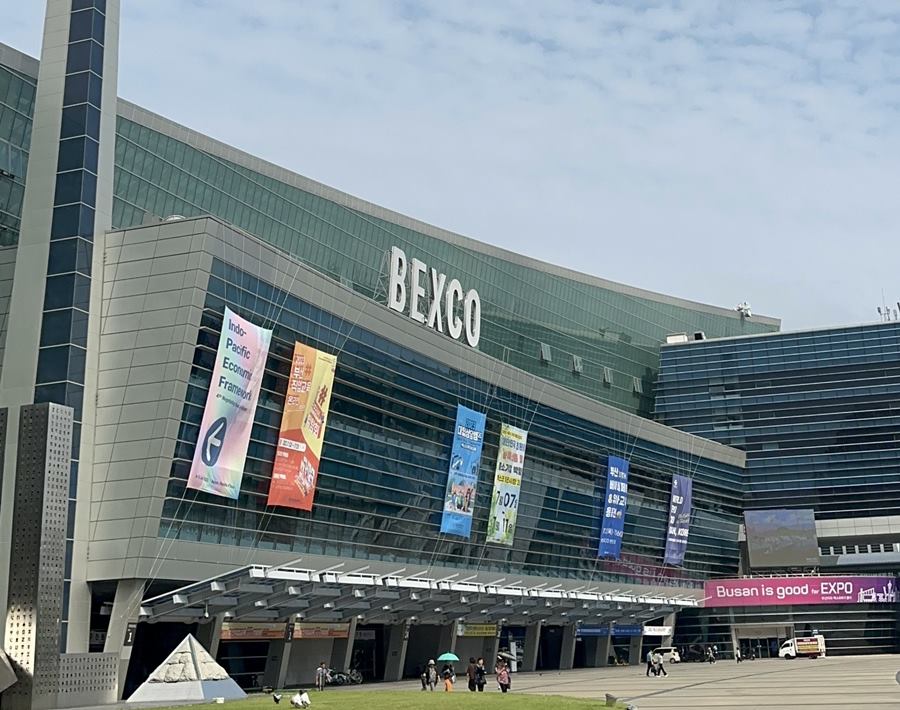 [Busan Travel Log] Bexco, the largest exhibition hall in Busan 기사 이미지