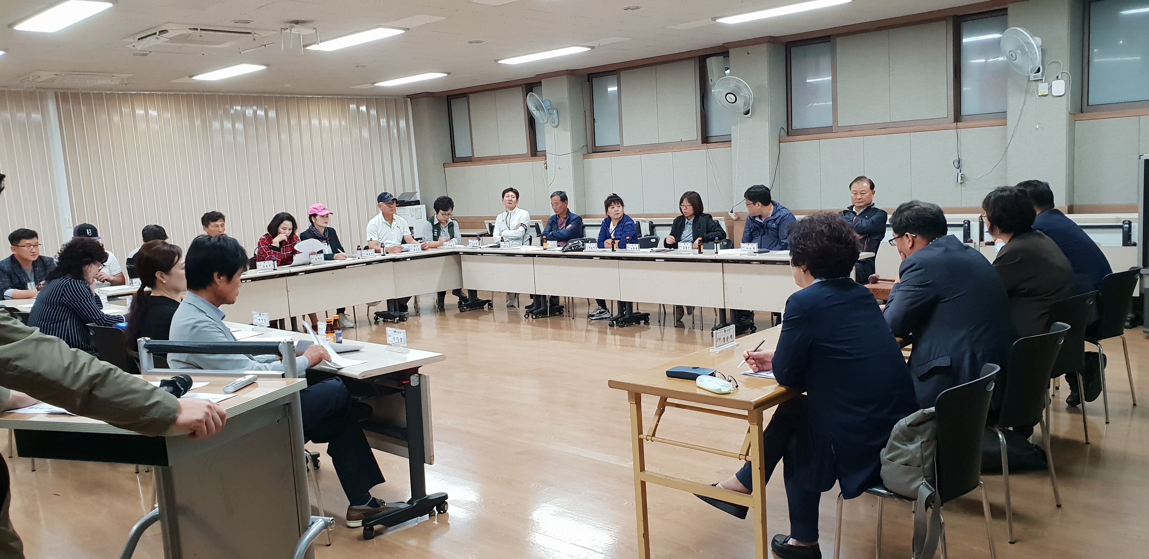 [재송2동] 주민자치위원회 월례회 개최(10월) 사진1