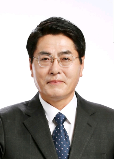 김동일 의원사진 