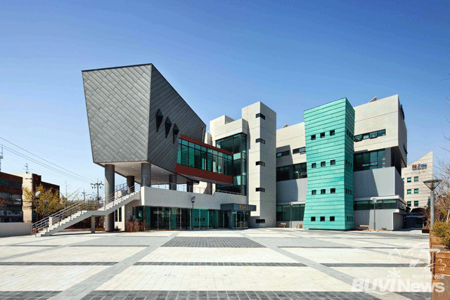 부산다운 건축상 은상 '부산예술회관'