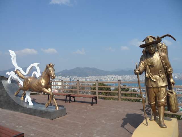 수정됨_233EED4D54FC035B0E