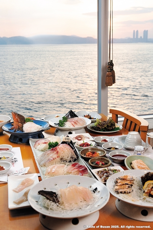 Eat your way through Busan thumbnail
