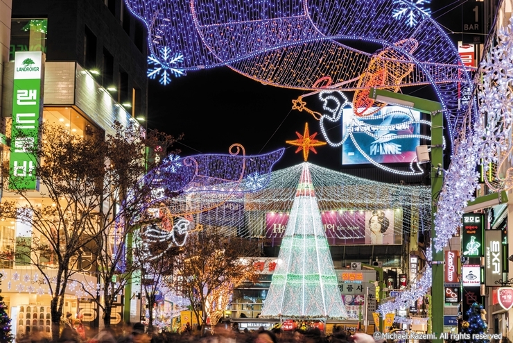 4-5-1_광복동트리축제1_마이클카제미_CW28