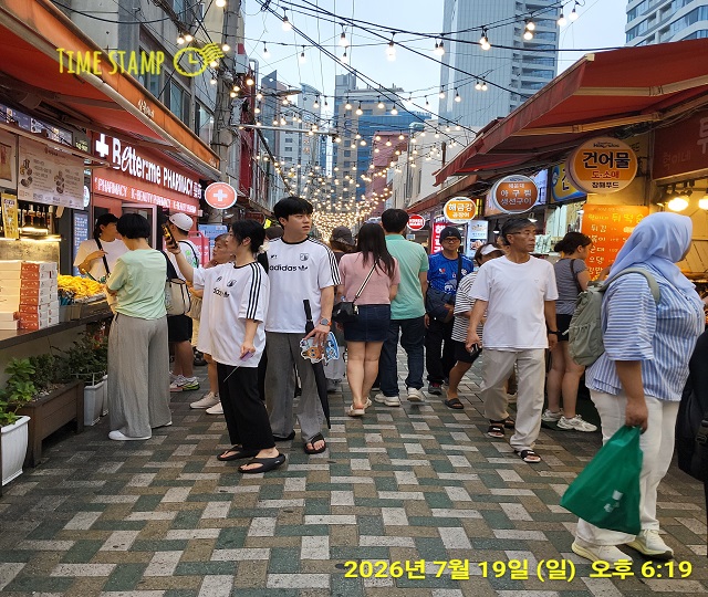 시장안 인파0