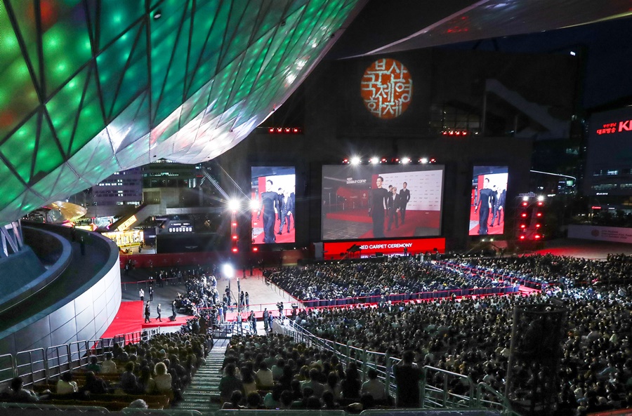 제27회부산국제영화제(BIFF)개막식-부산일보