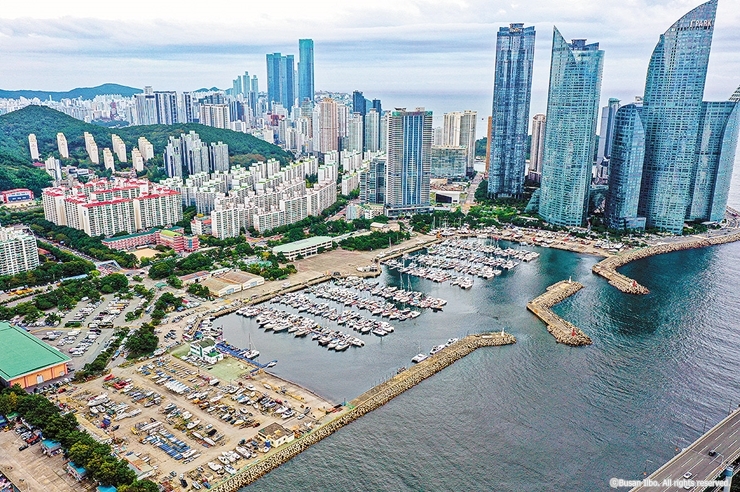 2-4 수영만요트경기장_부산일보_cw10