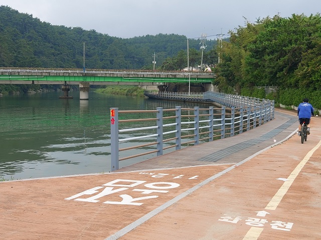 좌광천 자전거길