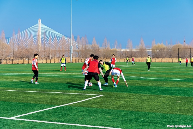 8-2cw14 축구_이민재