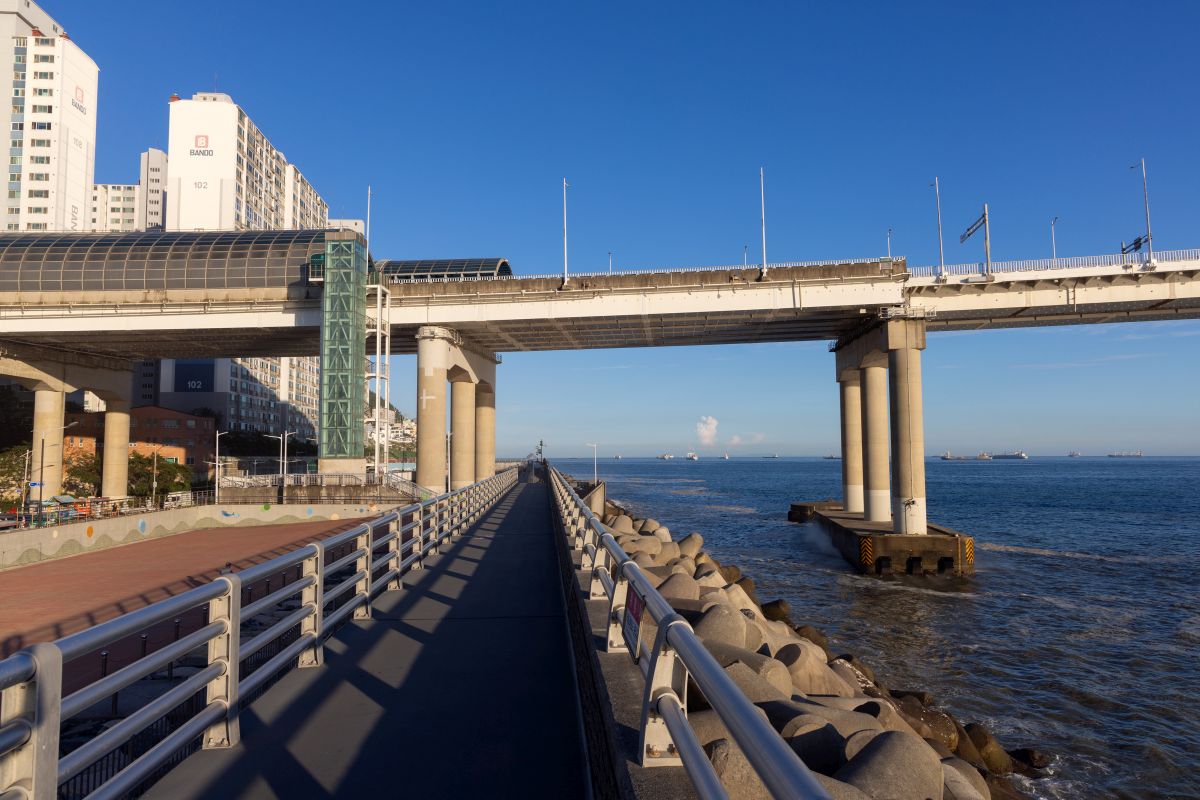 남항대교수변공원_2