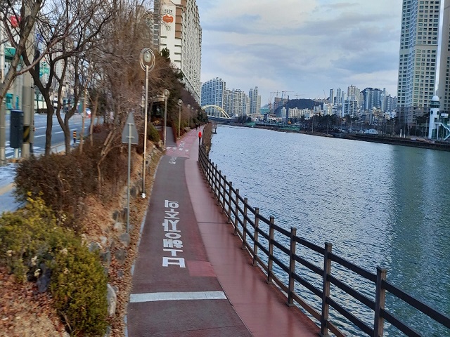 수영강변 갈맷길