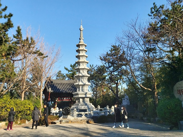 교통안전기원탑