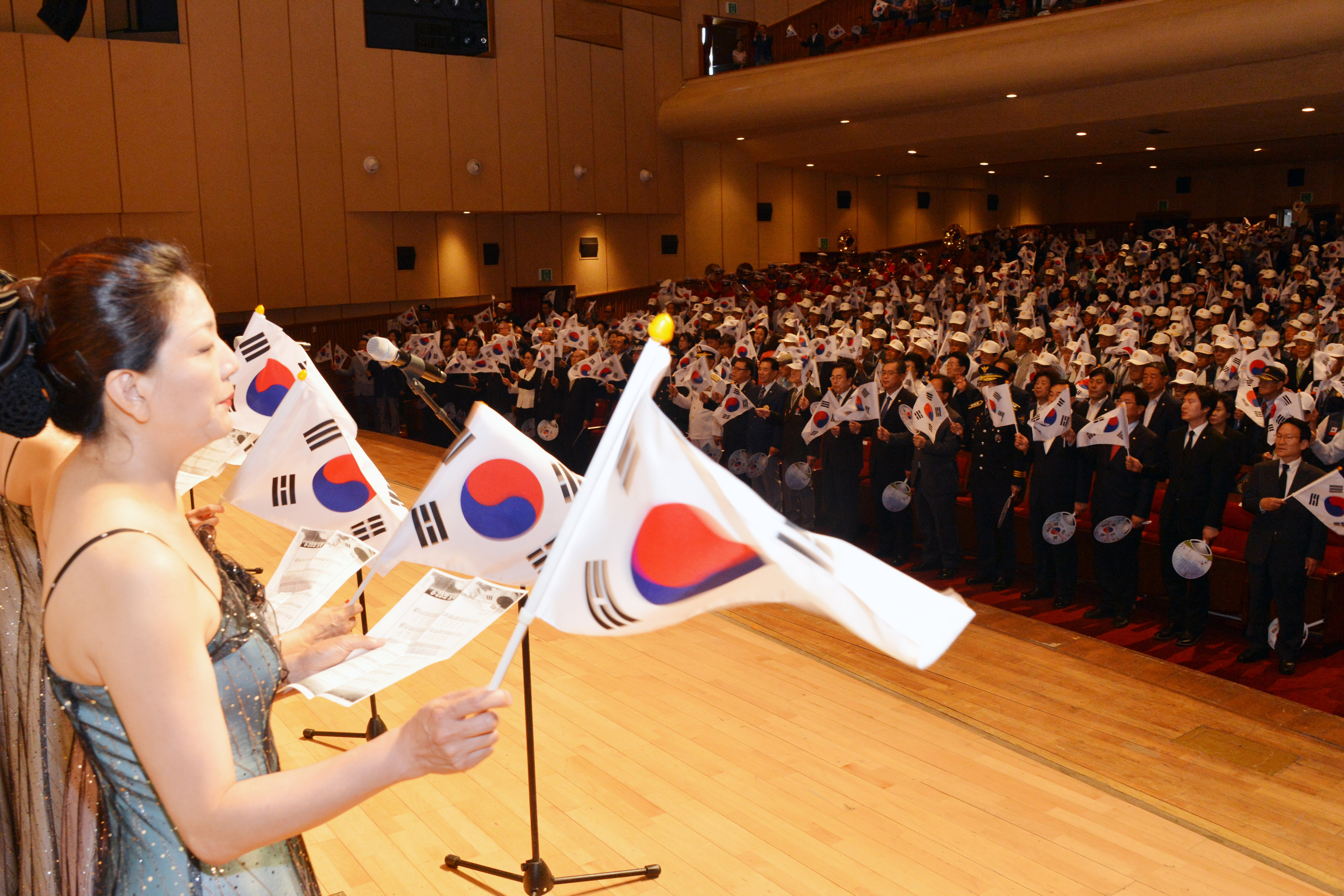 20160625 제66주년 6 25전쟁 기념식(시민회관) 15.jpg