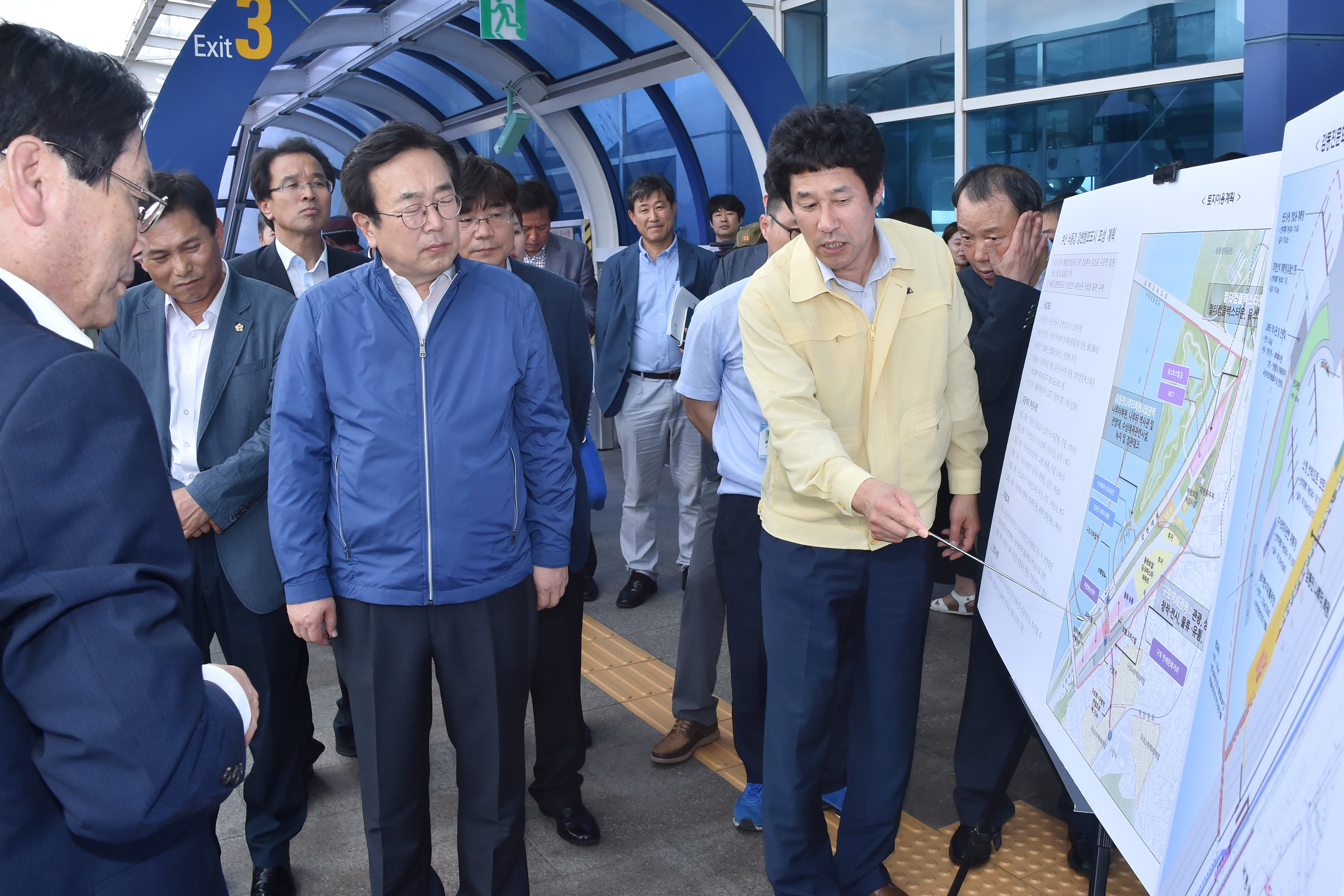 20160706낙동강강변창조도시조성계획현장(도시철도구포역)03.jpg