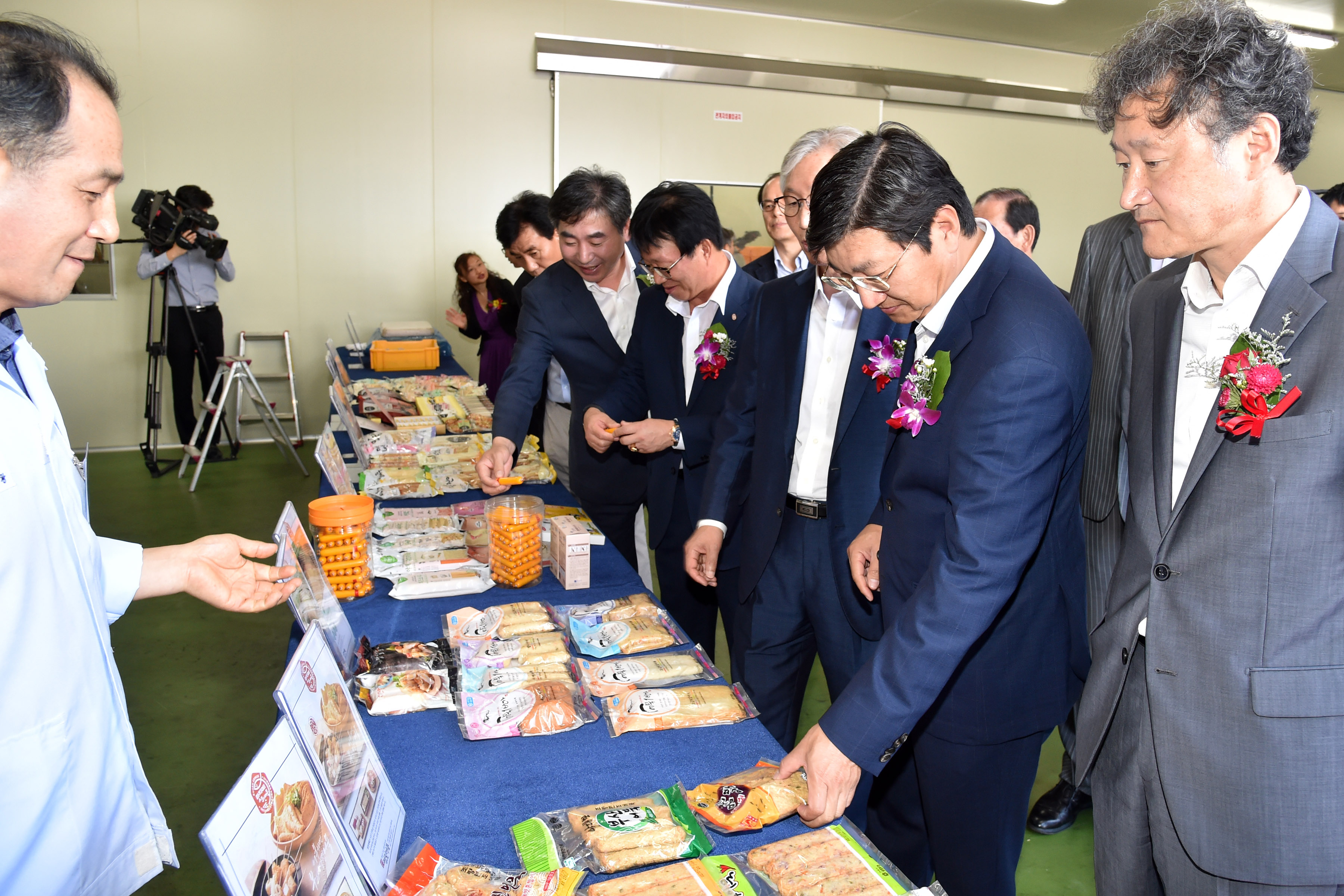 20160829 부산어묵전략식품사업단 생육가공공장 준공식(장림동) 16.jpg