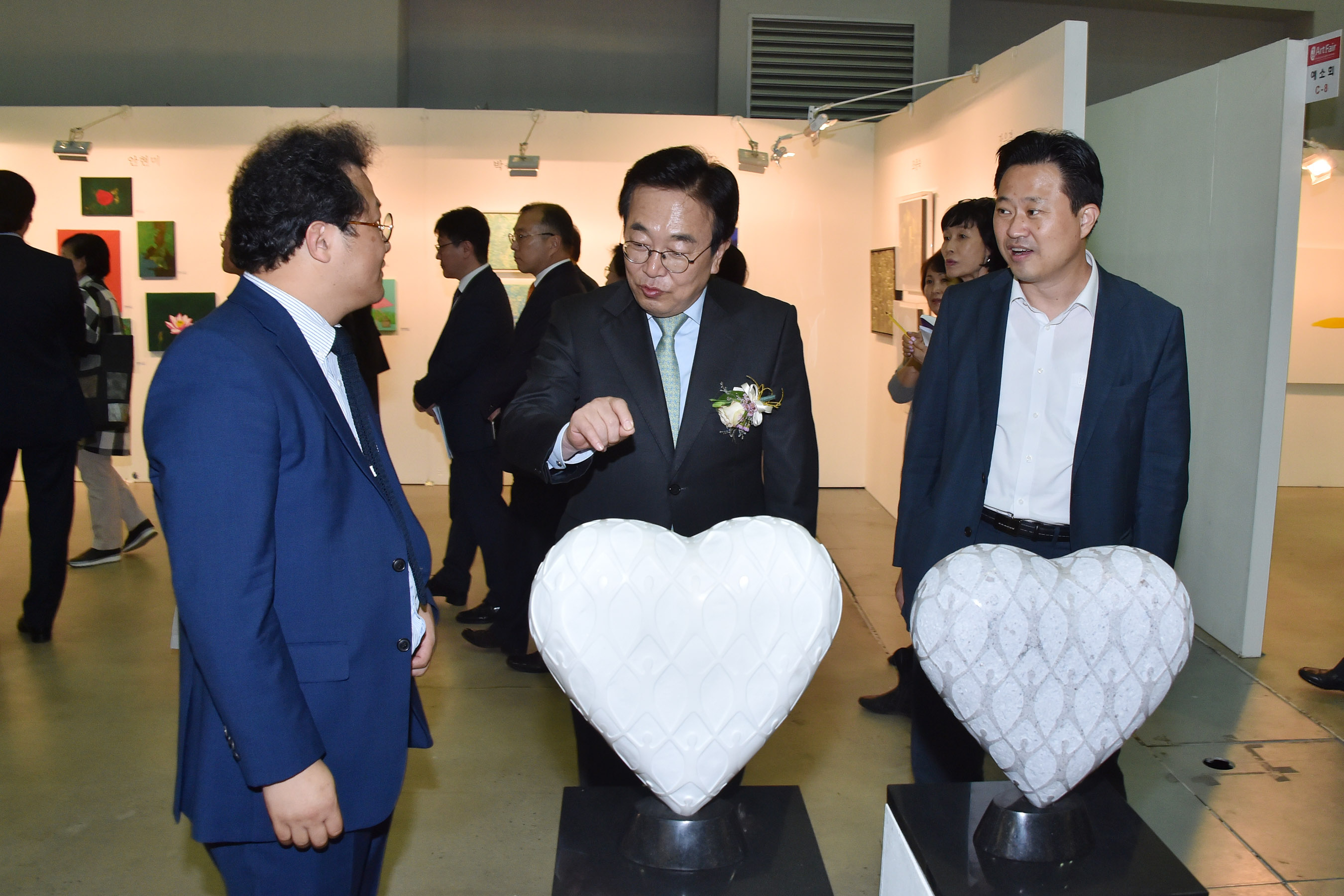 20161014 국제아트페어 개막식(벡스코) 10.jpg