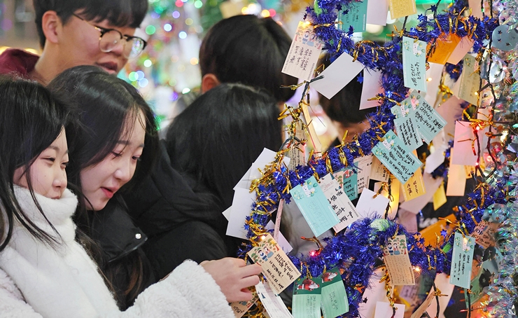 8-3cw18 부산일보