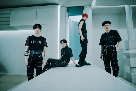 12면-6cw12_BOF_AB6IX(브랜뉴뮤직)