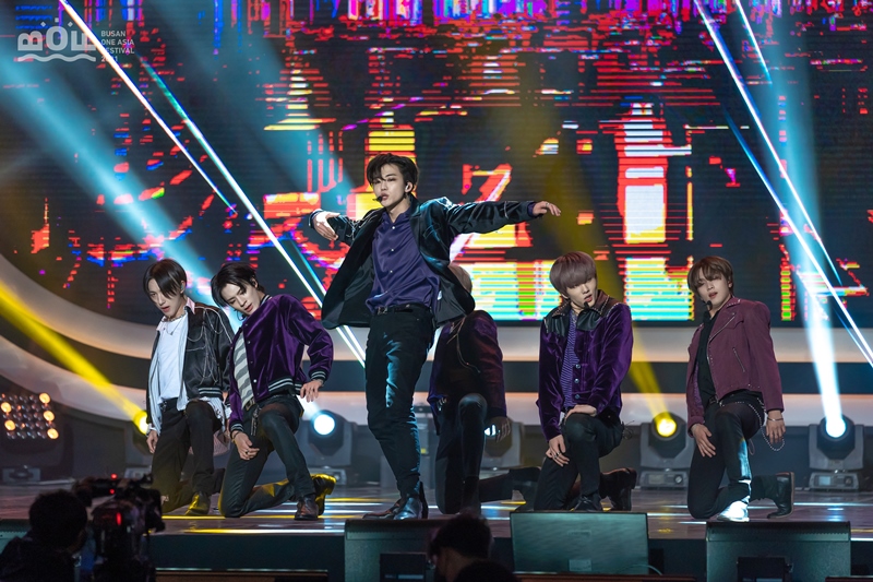 16면_BOF-NCT드림cw8_K-POP콘서트-NCT드림