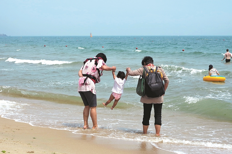 6-7-8 효 사진전-더디 흘러라