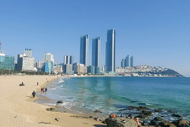 해운대해수욕장(황옥공주상에서)