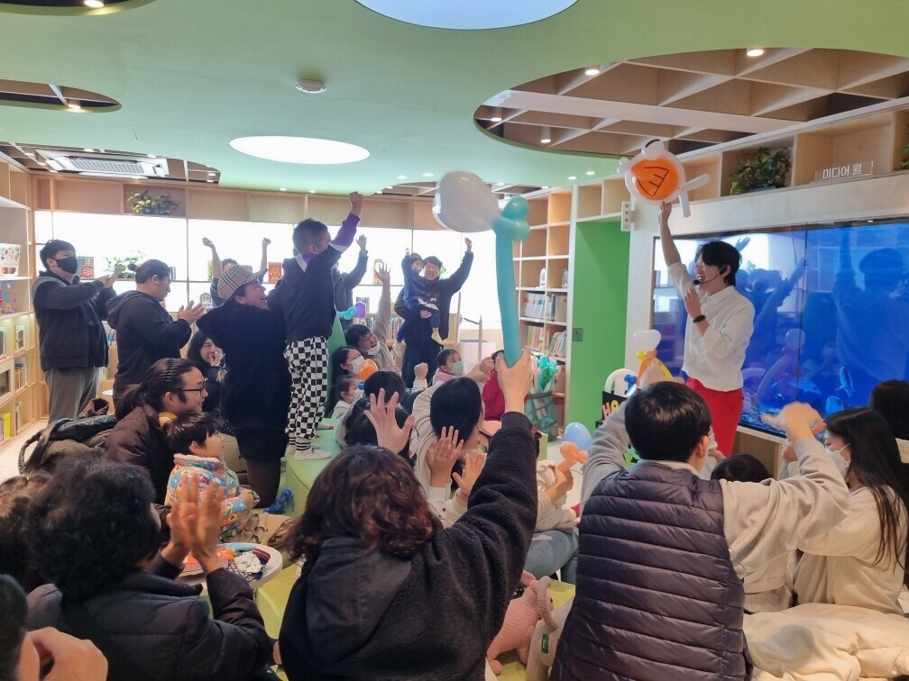 수남어린이작은도서관 개관식 및 부대행사 이미지(4)