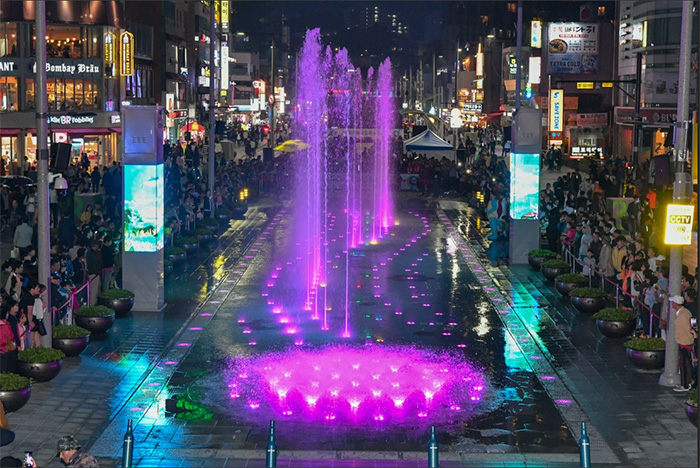 Water Fountain Show at Haeundae Square on Gunam-ro