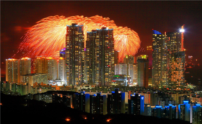 Marine City and Busan Fireworks Festival 