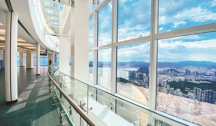 부산, 수능 끝 수험생 대상 할인·체험 풍성 기사 사진