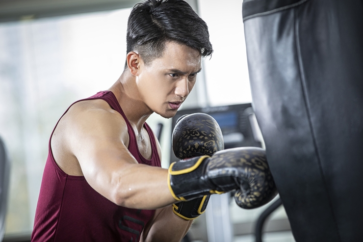 [건강 길잡이] 마동석처럼? 복싱, 무리하면 어깨 부상 위험 기사 사진