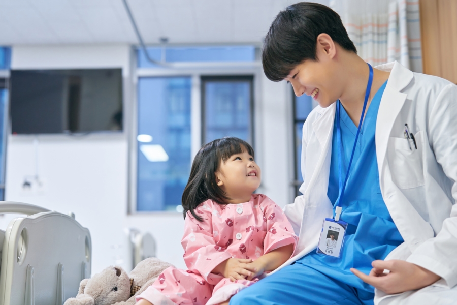 어린이 야간진료 병원 늘었어요 기사 사진