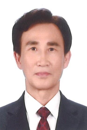 김동섭 사진