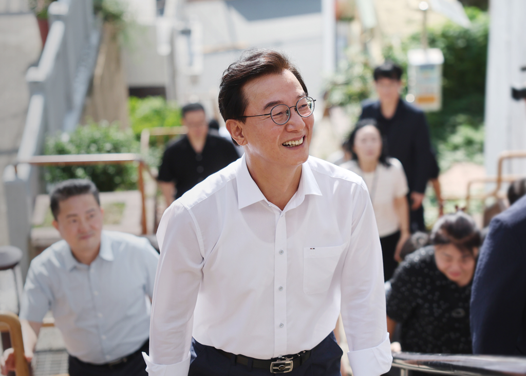 부산시장 전재수 이미지