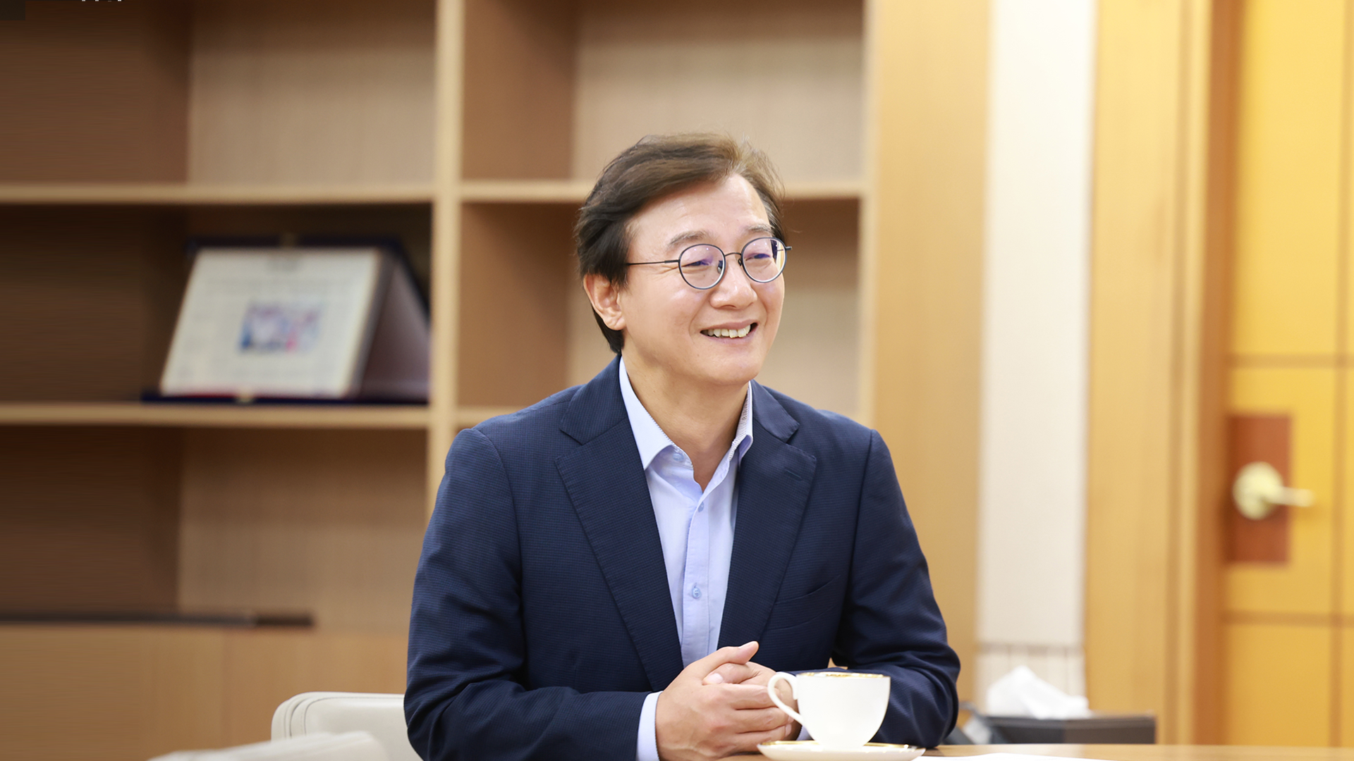 부산시장 전재수 이미지