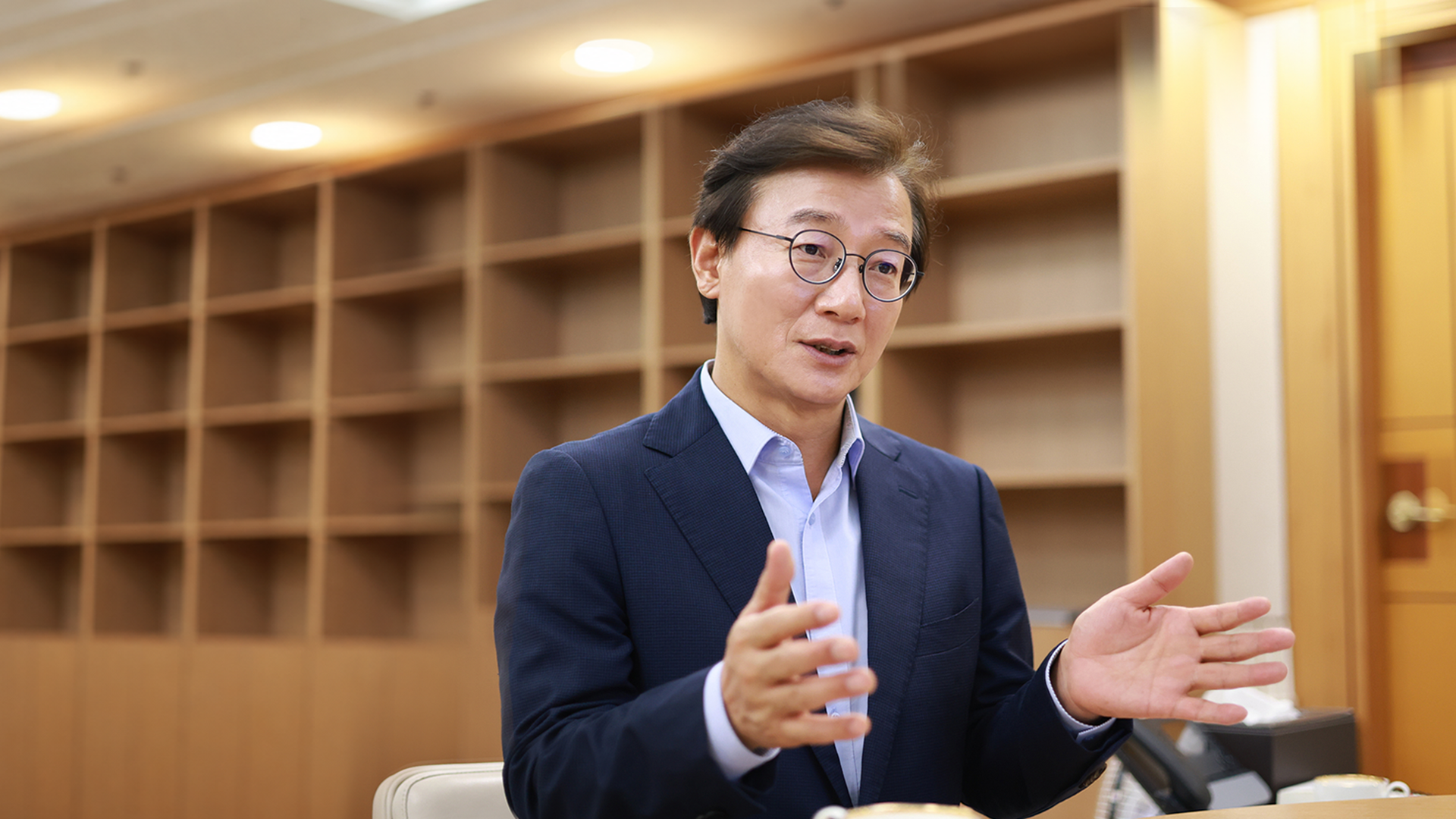 부산시장 전재수 이미지