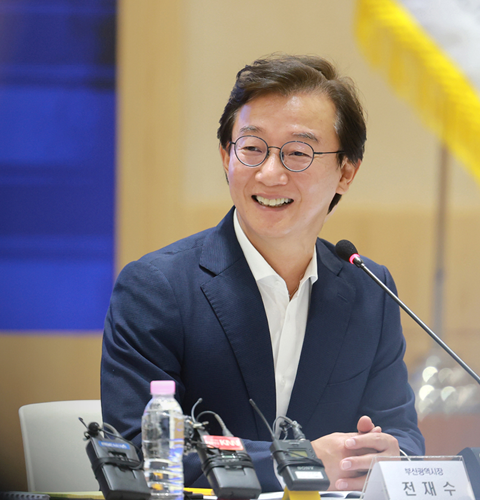 부산시장 전재수 이미지