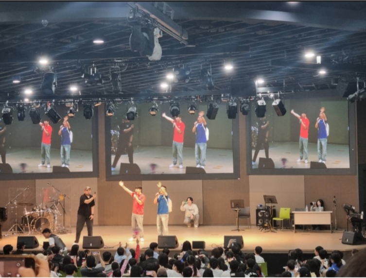 슈뻘맨과 함께 하는 어린이날! 놀이동산이 된 수영로교회로 가다 대표이미지