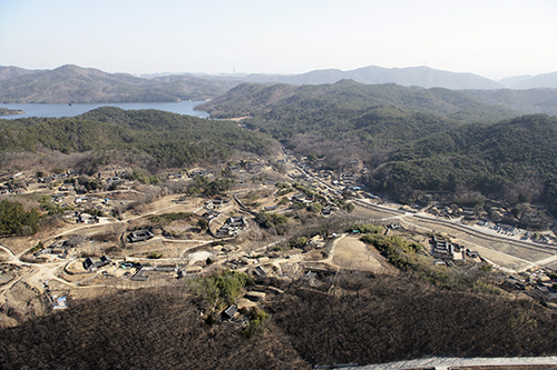 한국의 역사마을 : 하회와 양동